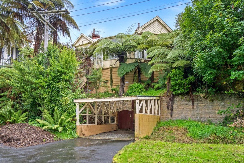 3 Tweed Street, Roslyn, Dunedin - Carousel 2