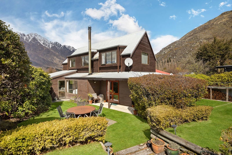 39 Remarkables Crescent, Frankton, Queenstown - Carousel 1