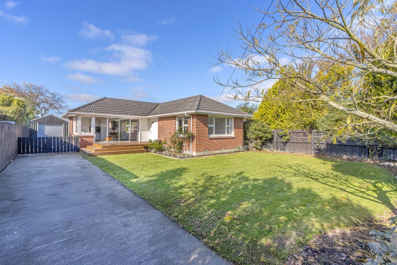 15 Wingate Street, Redwood, Christchurch - Carousel 2