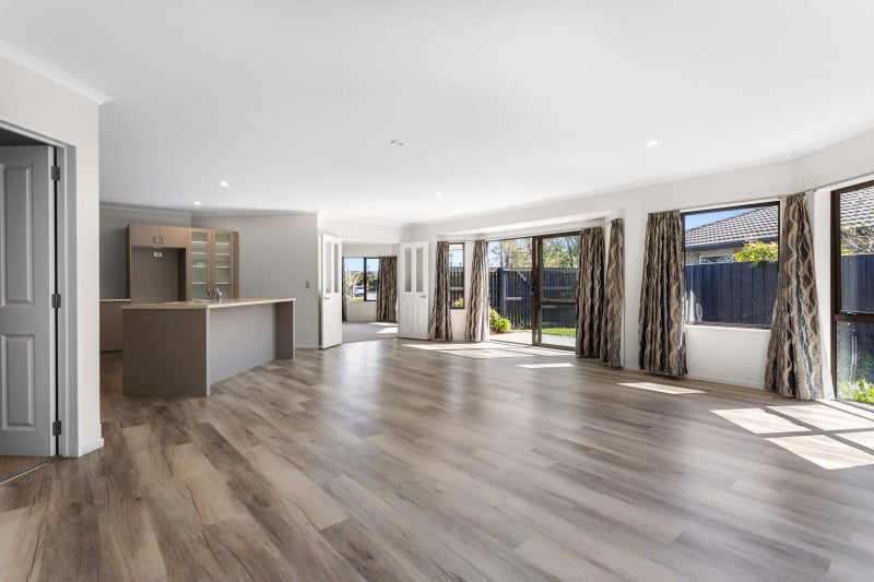 12 Riverview Road, Rangiora, Rangiora - Carousel 2