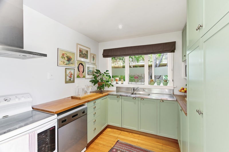 32 Martindales Road, Heathcote Valley, Christchurch - Carousel 2