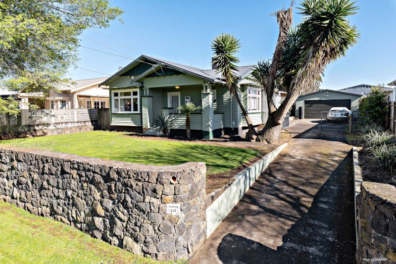 15 Lippiatt Road, Otahuhu, Auckland - Carousel 1