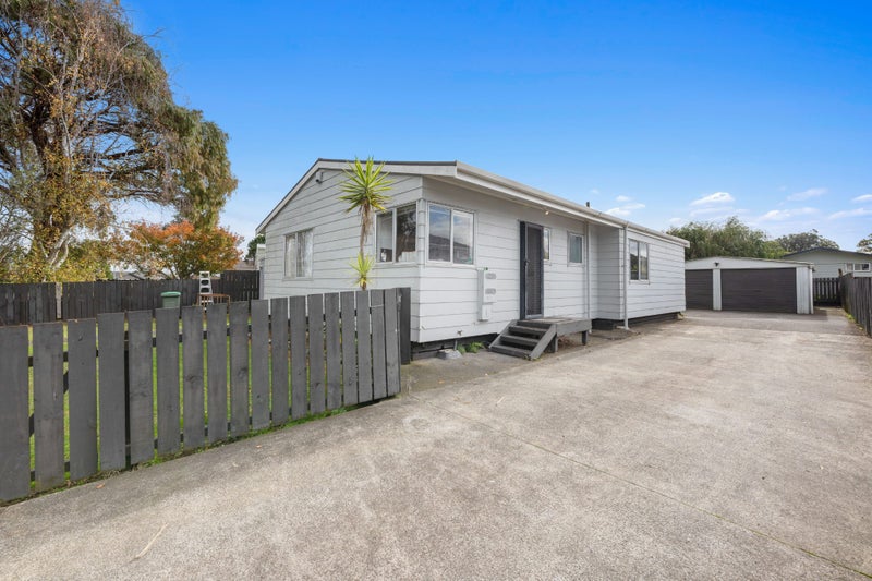7 Burundi Avenue, Clendon Park, Auckland - Carousel 2