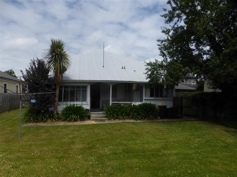 125 Holly Road, St Albans, Christchurch - Carousel 1