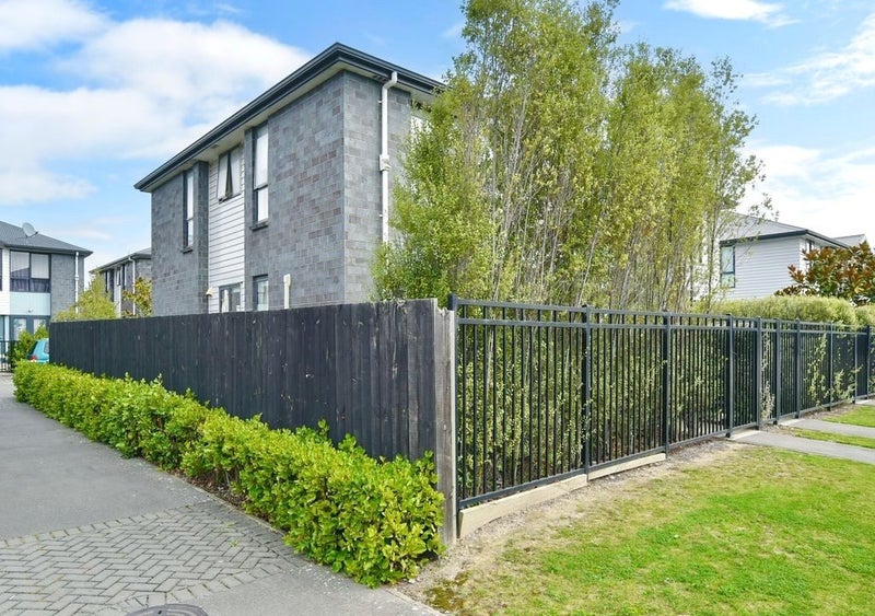 14/14 Buffon Street, Waltham, Christchurch - Carousel 1