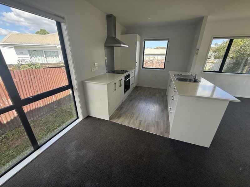 6A Nairn Place, Otara, Manukau City, Auckland - Carousel 2