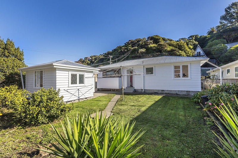 Property Valuation for 58 Airlie Road, Plimmerton, Porirua, Wellington