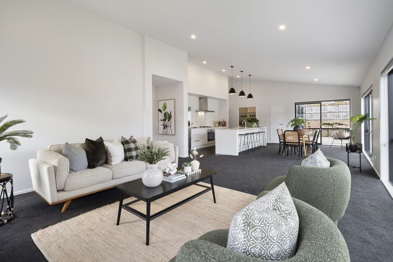 11 Coutts Way, Fitzherbert, Palmerston North - Carousel 2