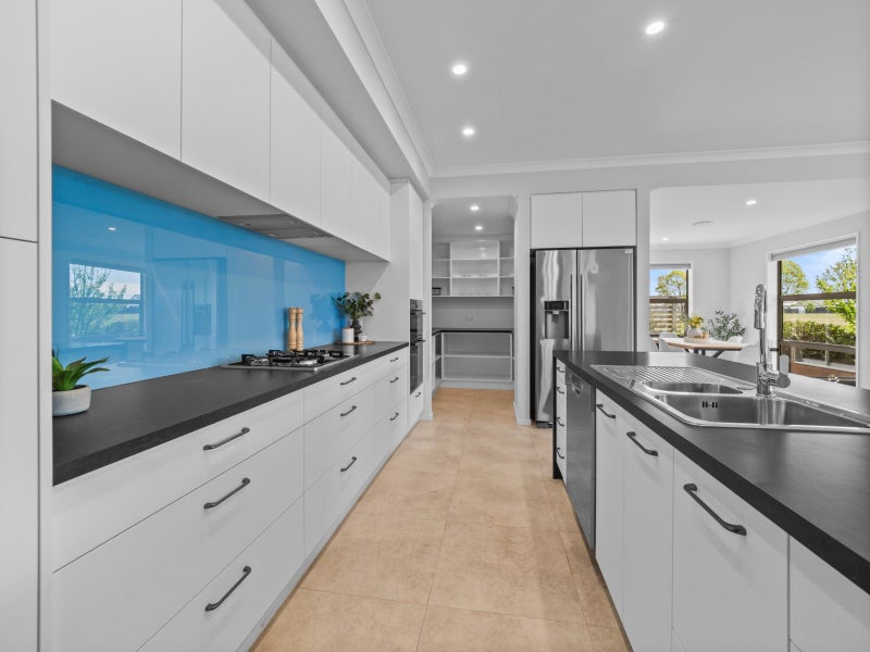 61 Ludlow Drive, Huntingdon, Ashburton - Carousel 2