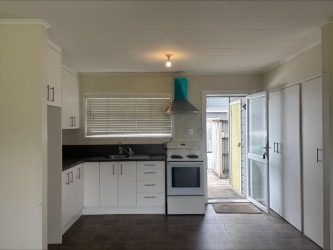 90 Whakatiki Street, Trentham, Upper Hutt - Carousel 2