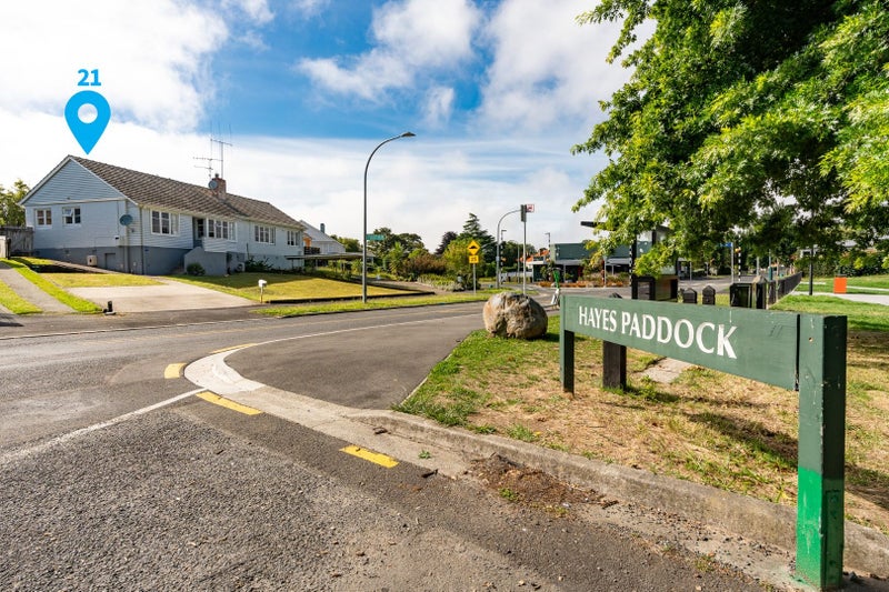 21 Jellicoe Drive, Hamilton East, Hamilton - Carousel 2