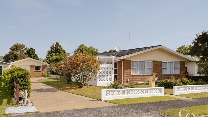 33 Maihi Crescent, Maungatapu, Tauranga - Carousel 1