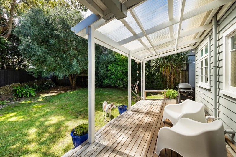 23 Selkirk Road, Mount Albert, Auckland - Carousel 2