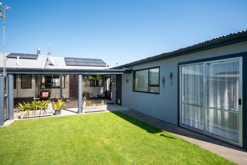15 Tucker Lane, Clive, Clive - Carousel 17