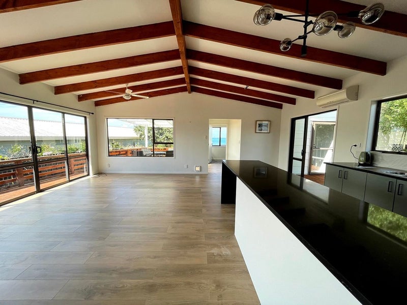 1425 Whangaparaoa Road, Army Bay, Whangaparaoa - Carousel 1