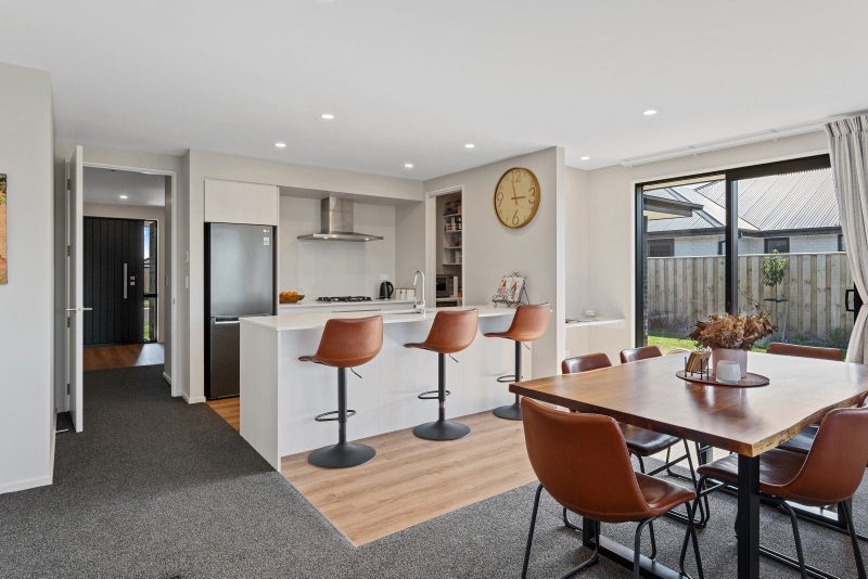 38 Eric Crozier Road, Darfield, Darfield - Carousel 2