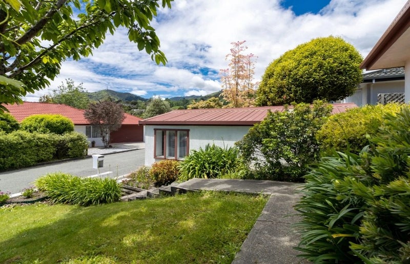 8A Jenkins Place, Wakatu, Nelson - Carousel 2