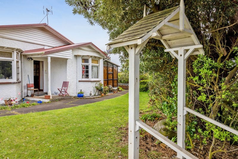 32 Norfolk Street, Patea - Carousel 2
