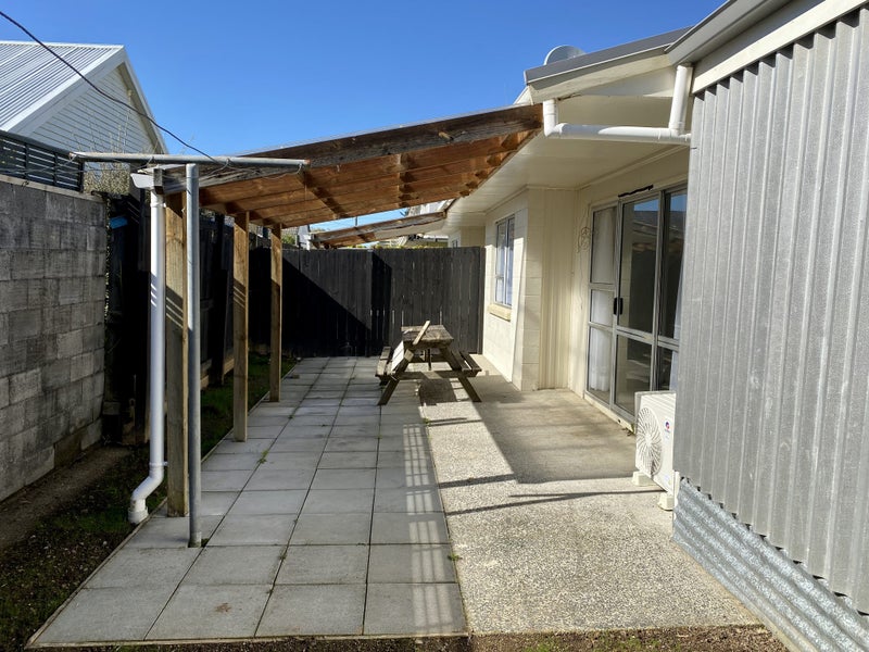 2/85 Clyde Street, Hamilton East, Hamilton, Waikato - Carousel 8