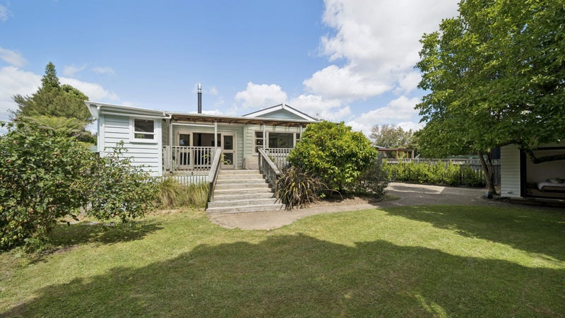 18 Glenfield Road, Owhata, Rotorua - Carousel 1