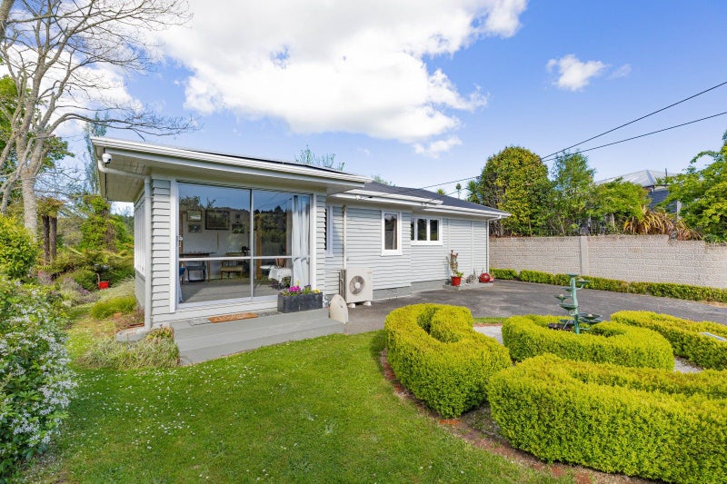 27 Ward Street, Taumarunui - Carousel 1