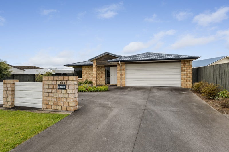 379 Carrington Street, Upper Vogeltown, New Plymouth - Carousel 1