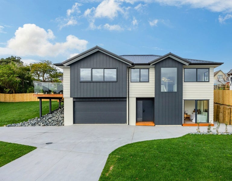 12A Walbrook Road, Manly, Rodney, Auckland - Carousel 1