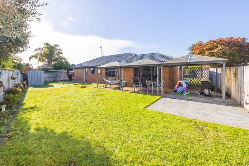 23 Waiwherowhero Drive, St Andrews, Hamilton - Carousel 2