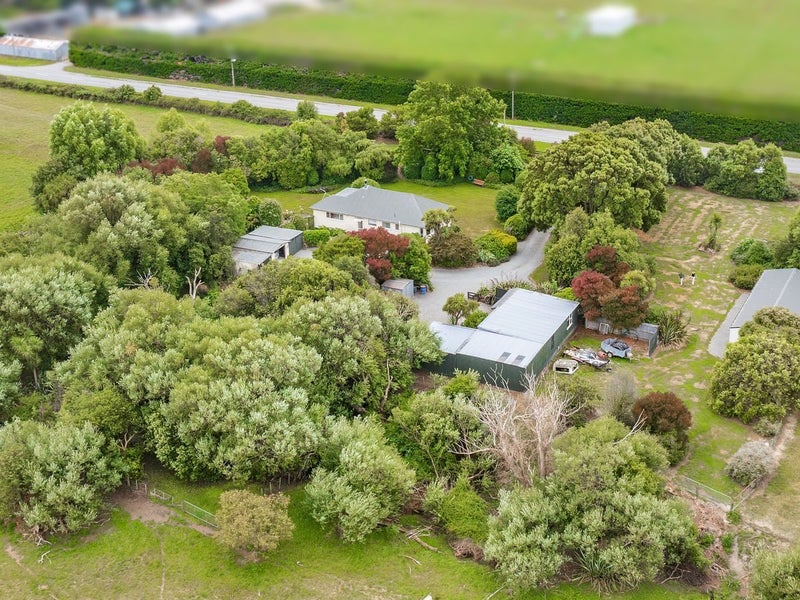 1437 Selwyn Lake Road, Leeston, Leeston - Carousel 1