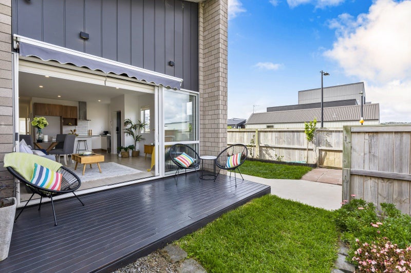 129 Tarapuka Road, Westgate, Auckland - Carousel 1