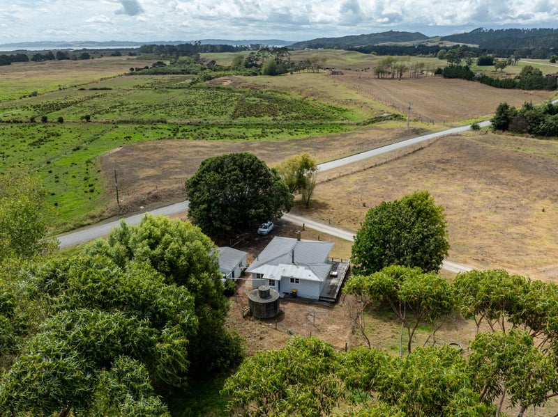 880 Okahukura Road, Wellsford - Carousel 19