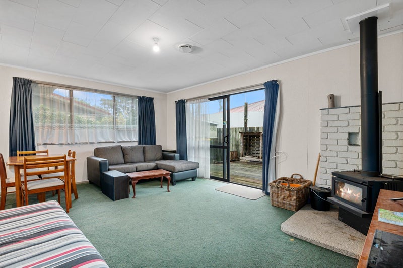 3B Hurunga Avenue, Ngapuna, Rotorua - Carousel 2