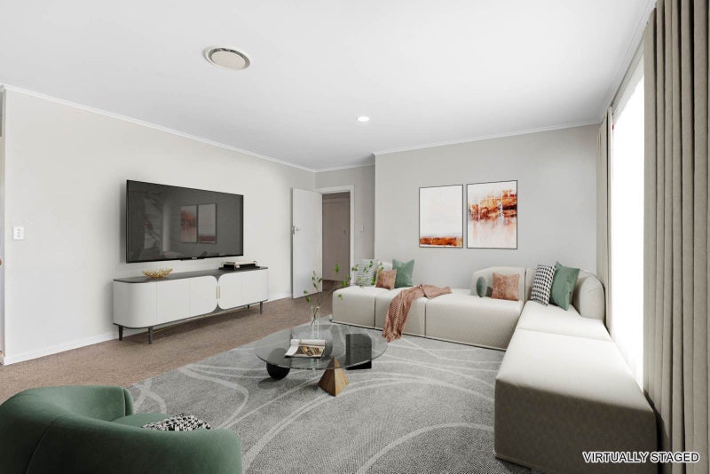 1/10 Botany Road, Howick, Auckland - Carousel 1