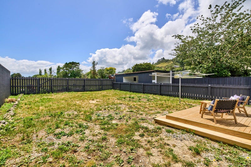 8 Orewa Grove, Wainuiomata, Lower Hutt - Carousel 21