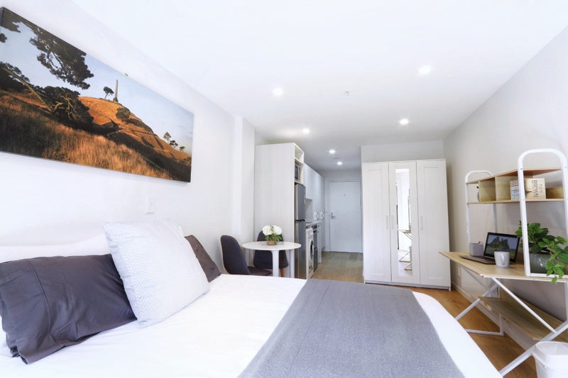 9J/23 Emily Place, Auckland Central, Auckland - Carousel 1