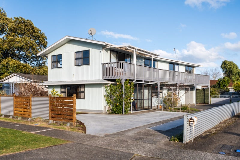 88 Anzac Street, Gisborne, Gisborne - Carousel 1