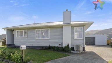 58 Holborn Drive, Stokes Valley, Lower Hutt - Carousel 1