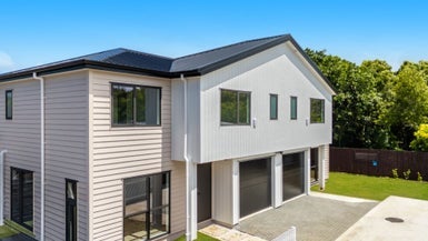 29 Skipton Street, Mangere East, Auckland - Carousel 1