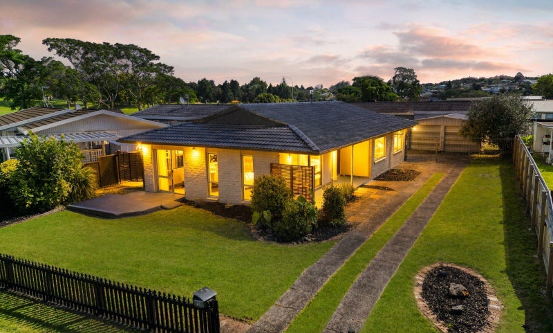 3 Dalton Crescent, Dinsdale, Hamilton - Carousel 2