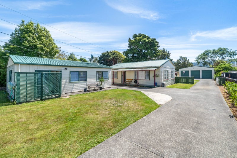 50 Ararino Street, Trentham, Upper Hutt - Carousel 1