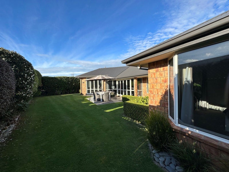 17 Burbank Drive, Aidanfield, Christchurch - Carousel 13