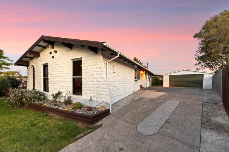 73 Warren Crescent, Hillmorton, Christchurch - Carousel 2