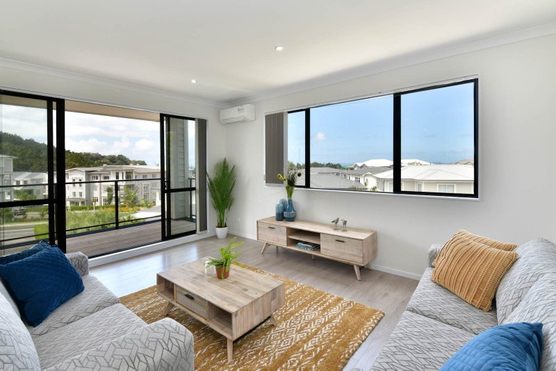 61 Landmark Terrace, Orewa, Orewa - Carousel 2