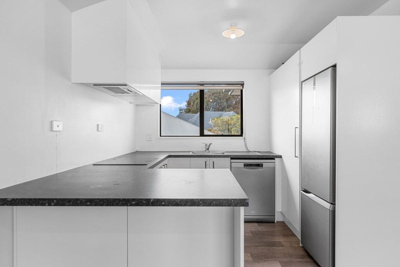 2/23 Austin Street, Sydenham, Christchurch - Carousel 2