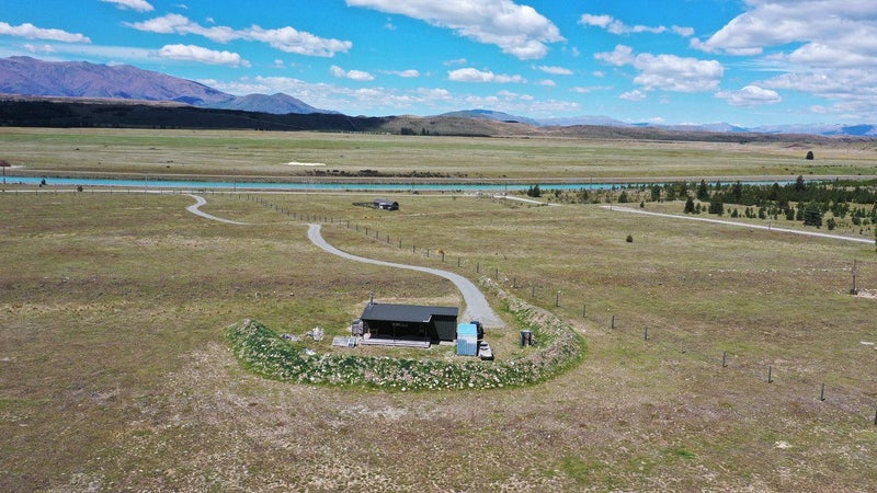 796 Manuka Terrace, BEN OHAU, TWIZEL - Carousel 1