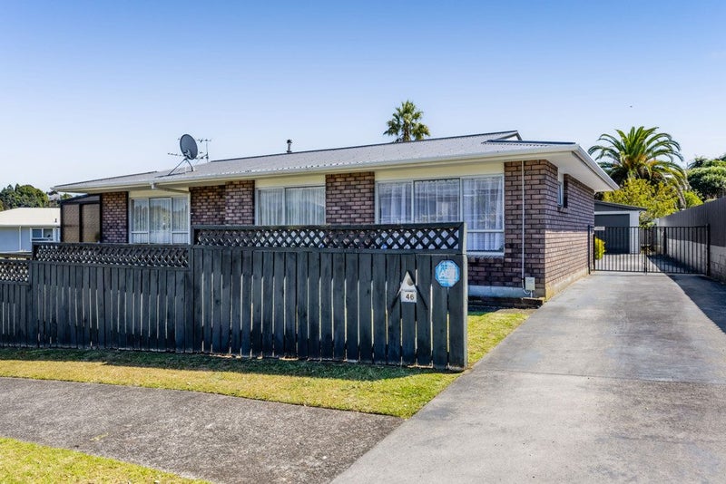 46 Cumberland Street, Merrilands, New Plymouth - Carousel 1
