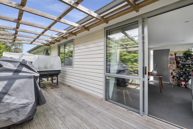 2A Fern Way, Brookfield, Tauranga - Carousel 9