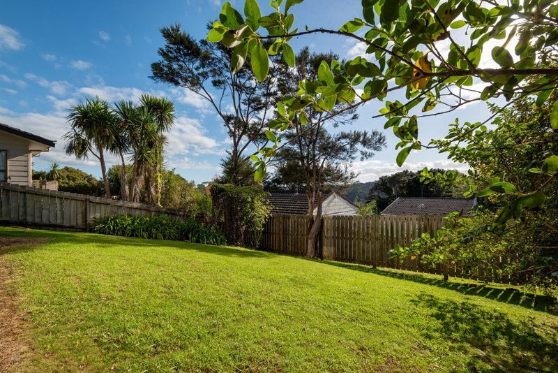 2/87 Manuka Road, Bayview, Auckland - Carousel 2