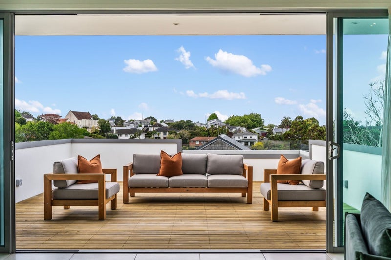 9 Maungarei Road, Remuera, Auckland - Carousel 2