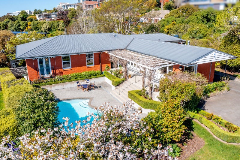 7 Upper Crichton Terrace, Cashmere, Christchurch - Carousel 1